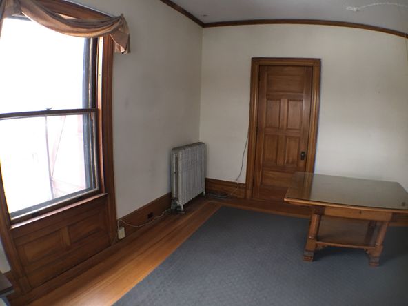 1802 Elm St, Manchester, NH 03104